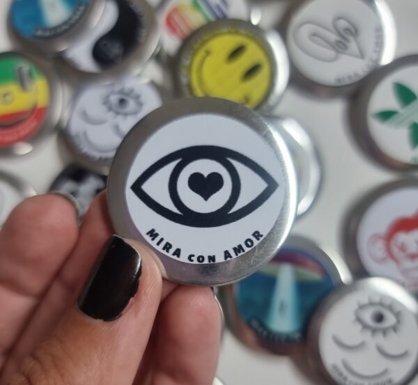 Pin Mirada Amorosa
