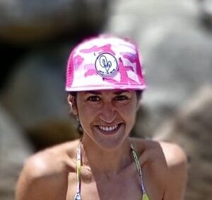 Gorra Trucker Camuflada Rosa